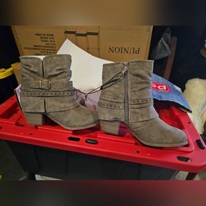Womens pop booties